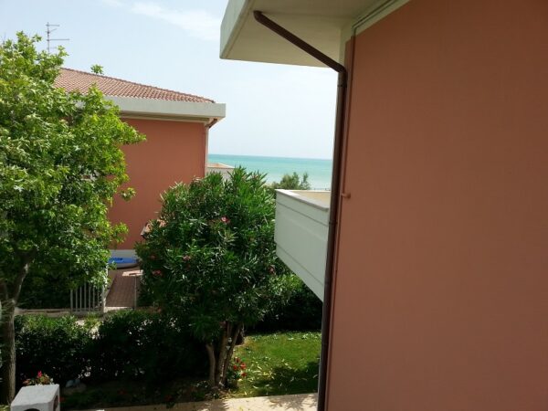 ø; Comodo trilocale sul mare